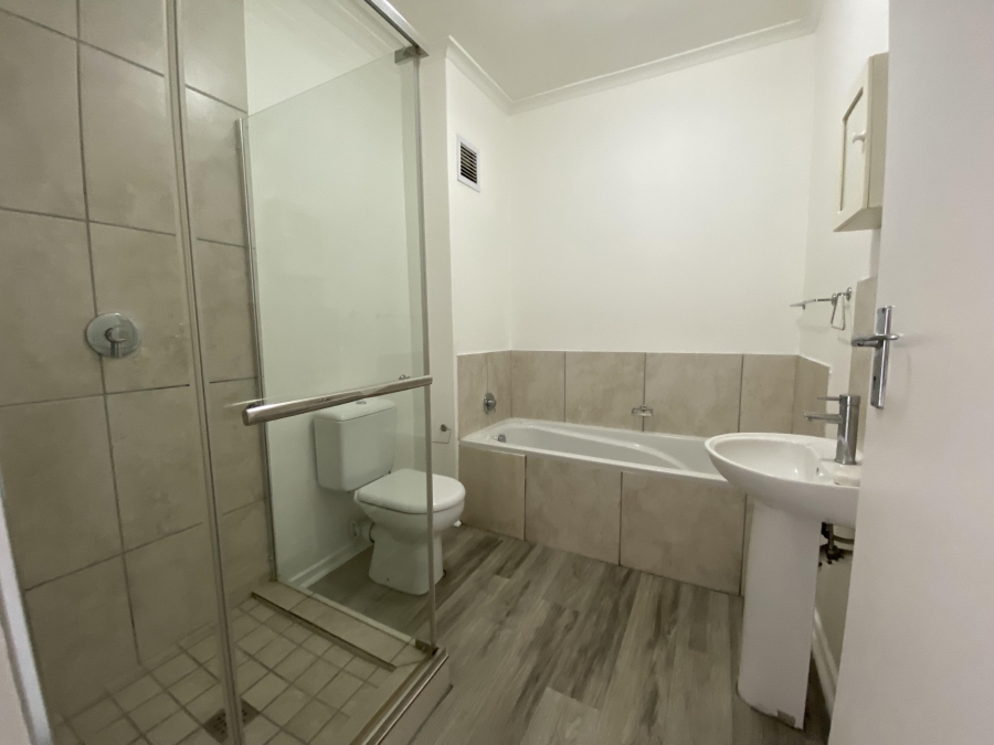 2 Bedroom Property for Sale in Parklands Western Cape